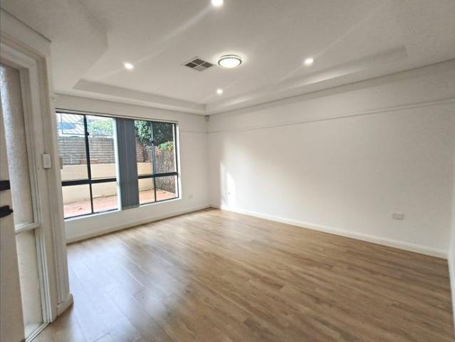 Townhouse for rent in Sydney, New South Wales