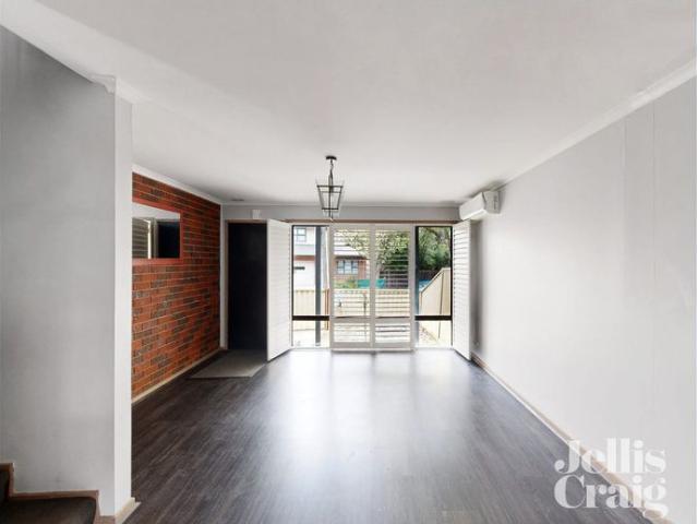 Townhouse for rent in Albion, Melbourne