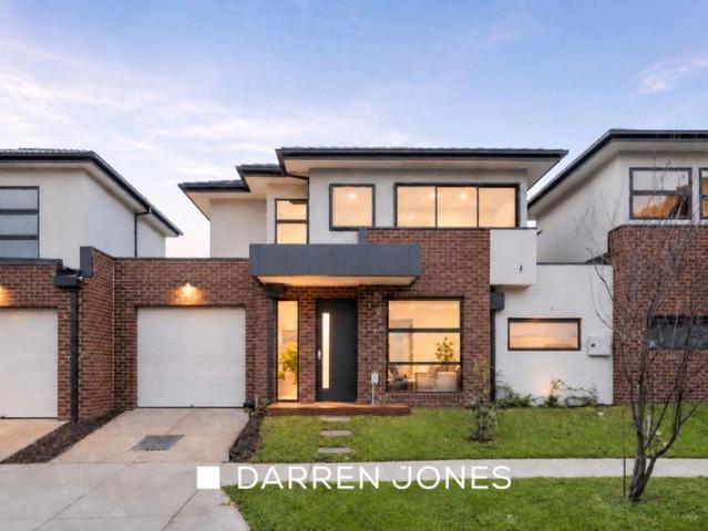 Townhouse for rent in Heidelberg Heights, Melbourne