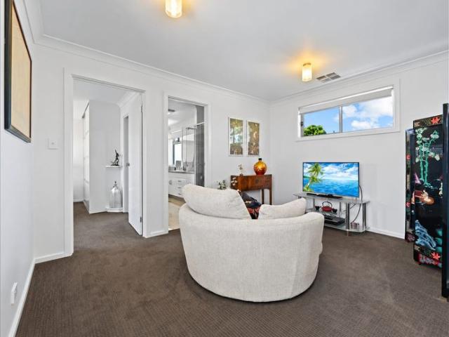 House for rent in Para Hills, Adelaide