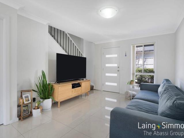Townhouse for rent in Sydney, New South Wales