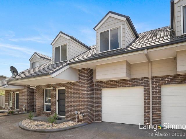 Townhouse for rent in Sydney, New South Wales