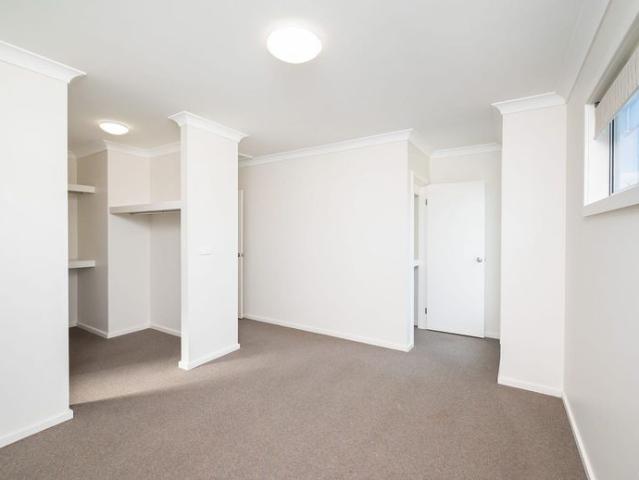 Townhouse for rent in Ambergate, New South Wales