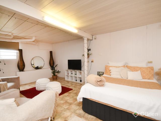 Apartment for sale in Paynesville, Victoria