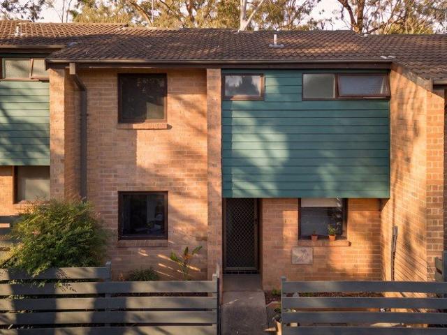 Townhouse for sale in Sydney, New South Wales
