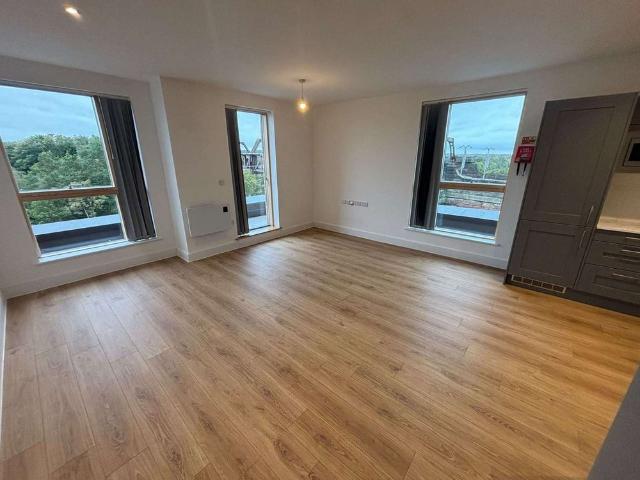 Room for rent in Latchford, Warrington