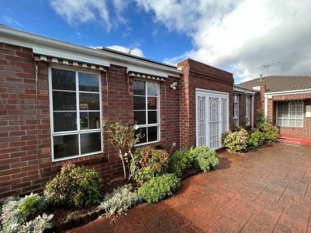 Apartment for rent in Niddrie, Melbourne