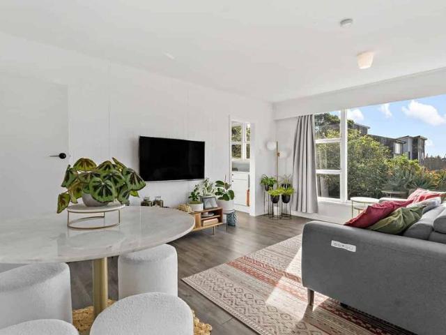 Apartment for rent in Saint Johns, Ōrākei