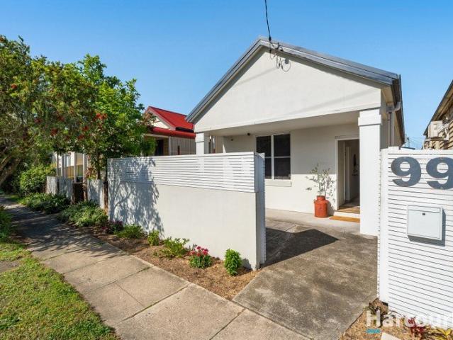 House for sale in Newcastle, Newcastle-Maitland
