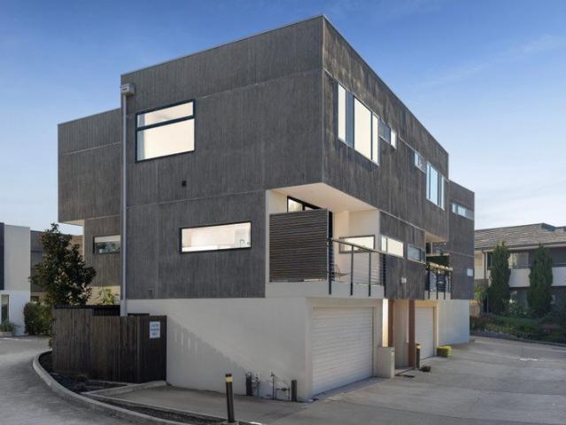 Townhouse for sale in Camerons Creek, Victoria