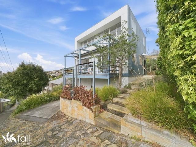 Apartment for sale in Hobart, Tasmania