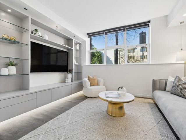 Apartment for sale in East Melbourne, Melbourne