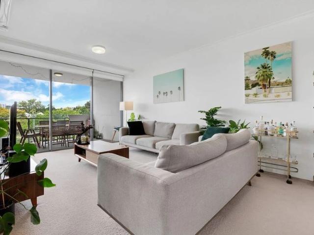Apartment for rent in Toombul, Queensland