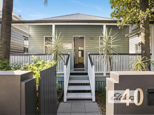 Office for rent in Toombul, Queensland
