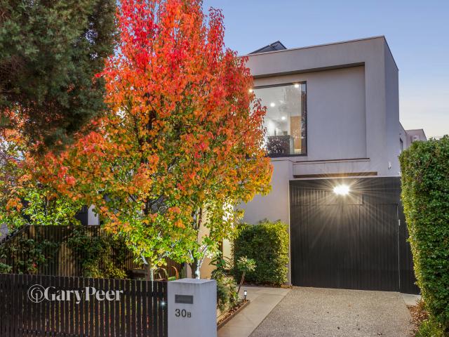 House for sale in Caulfield South