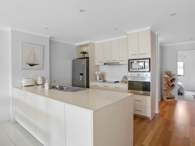 Apartment for rent in Encounter Bay, South Australia