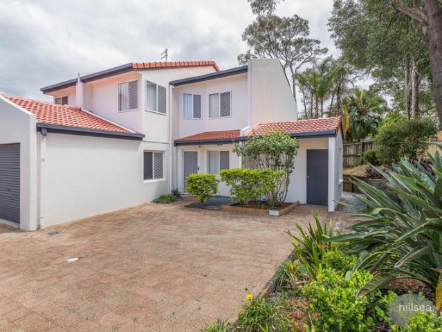 Townhouse for sale in Labrador, Gold Coast City