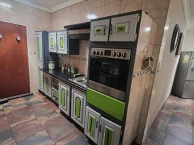 Townhouse for sale in Oranjeville, Free State