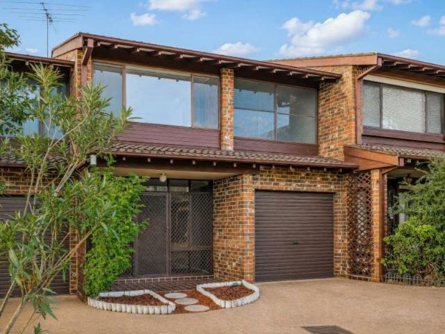 Townhouse for sale in Sydney, New South Wales