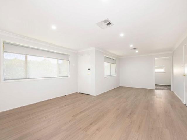 House for rent in Emu Plains, Sydney