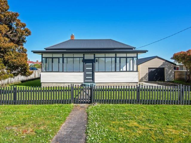 House for sale in Strahan, West Coast