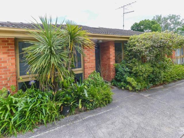 Apartment for rent in Camberwell, Melbourne