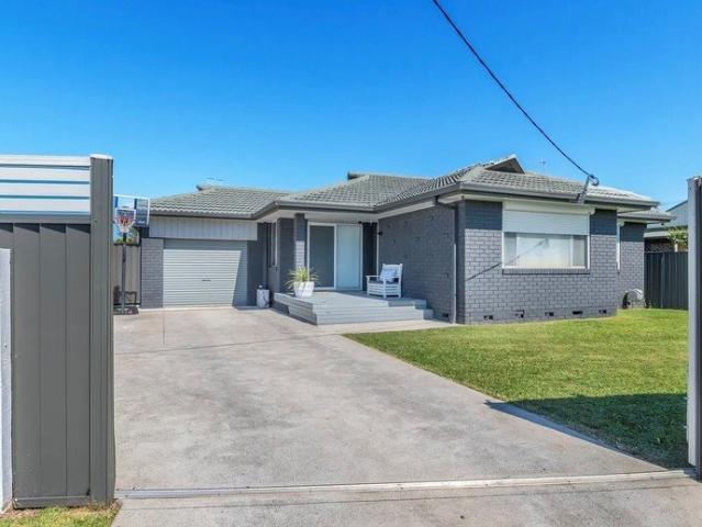 House for sale in Killarney Vale, New South Wales