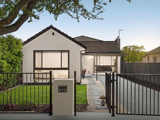 Apartment for sale in Clayton South, Melbourne