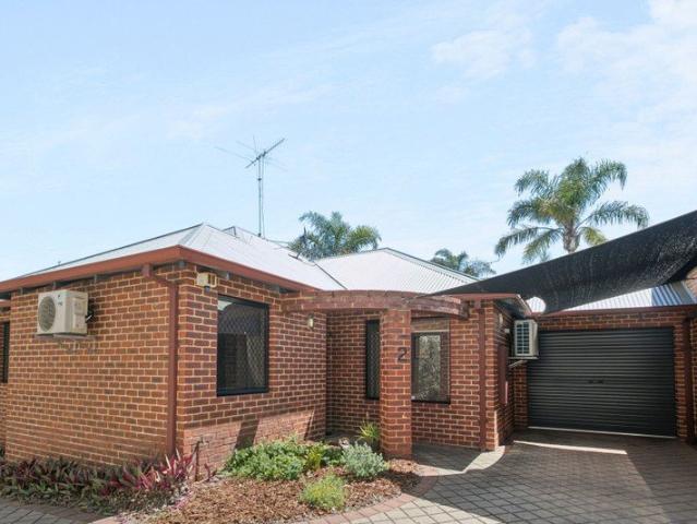 Villa for sale in Scarborough, City of Stirling