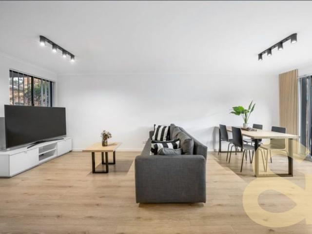 Townhouse for rent in Sydney, New South Wales