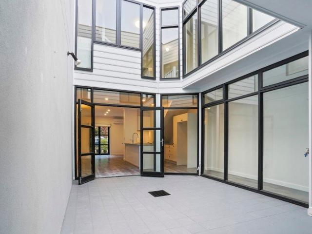 Townhouse for rent in Camerons Creek, Victoria