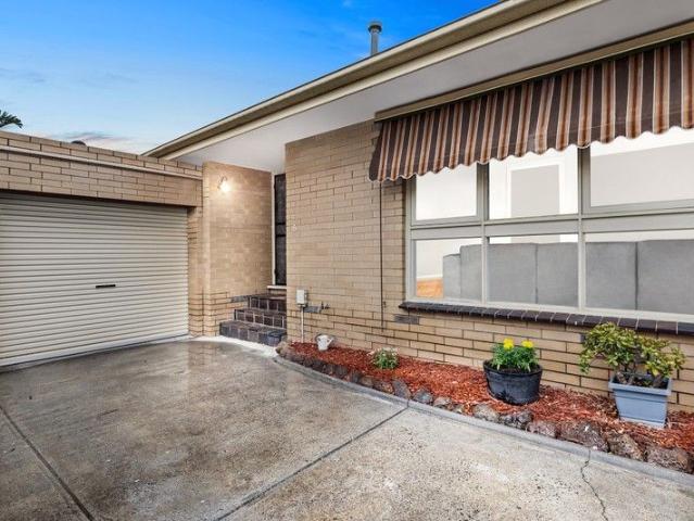 Villa for sale in Camerons Creek, Victoria