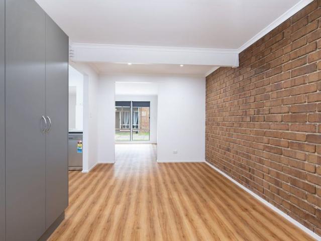 Townhouse for rent in Horseshoe Creek, South Australia