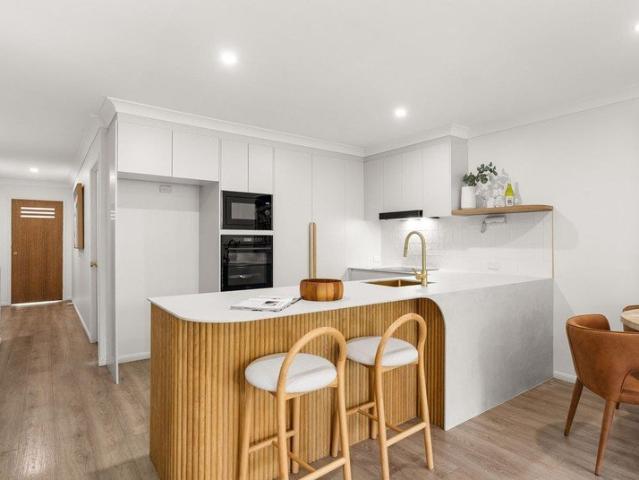 Townhouse for rent in Brolan Dale, Greater Brisbane