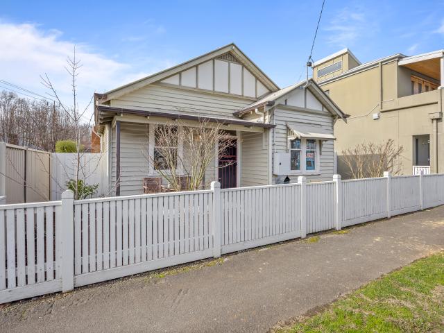 House for rent in Victoria, Gisborne