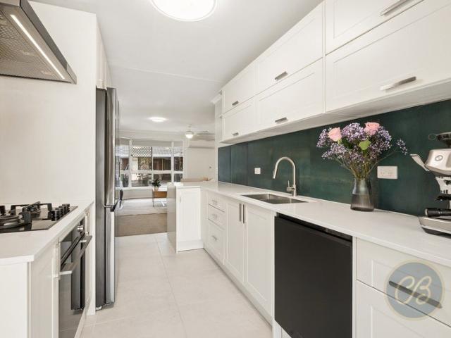 Villa for sale in Strathpine, Greater Brisbane
