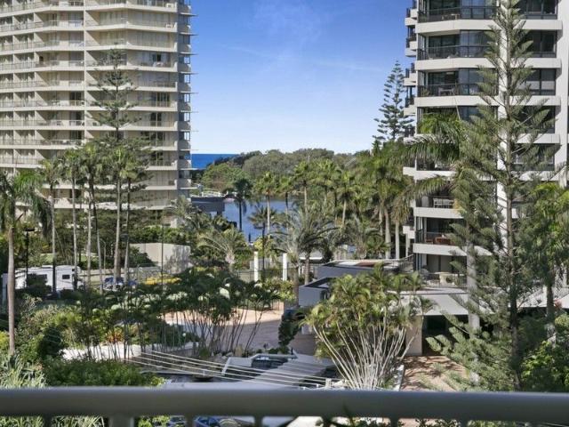 Apartment for sale in Gold Coast, Gold Coast Urban