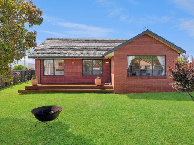 House for sale in Newcomb, Geelong