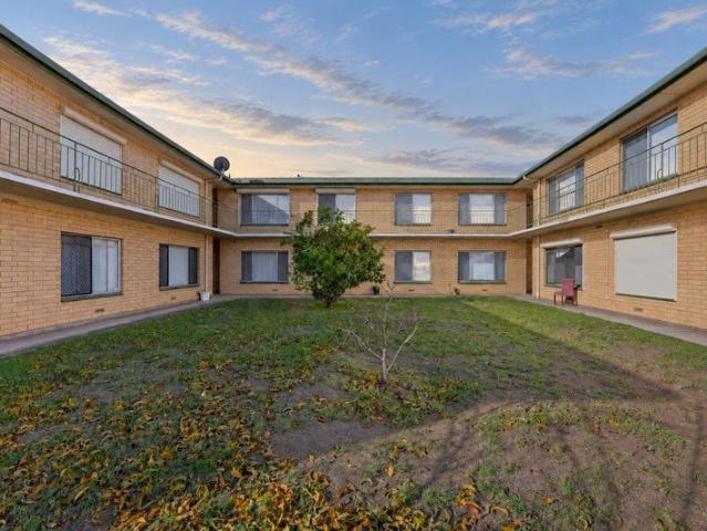 Apartment for sale in Seaton, Adelaide
