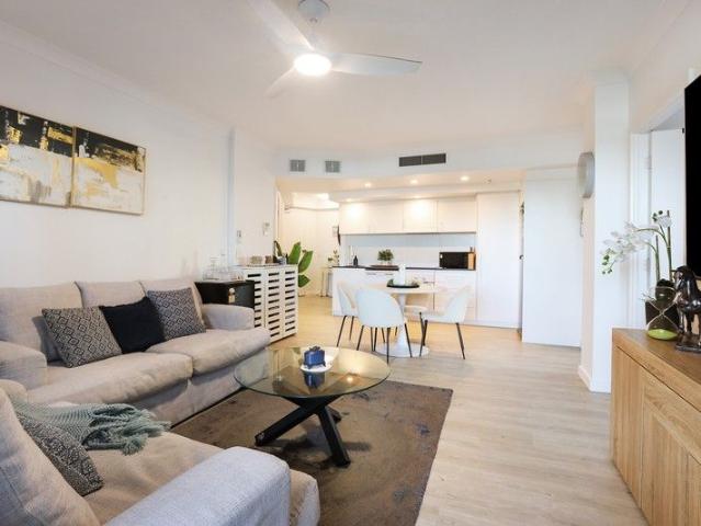 Apartment for sale in Gold Coast, Gold Coast Urban