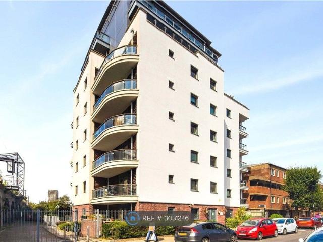House for rent in Ratcliffe, Shadwell