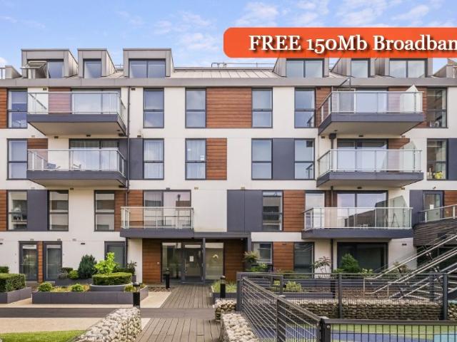 Apartment for rent in Hayes, Greater London