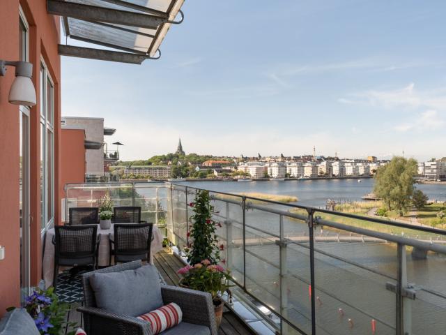 Bostadsrätt till salu i Botkyrka, Stockholm