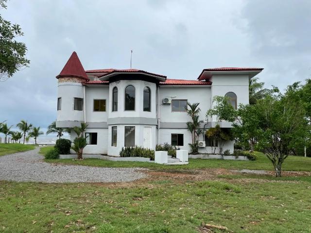 Casa venta en San Lorenzo