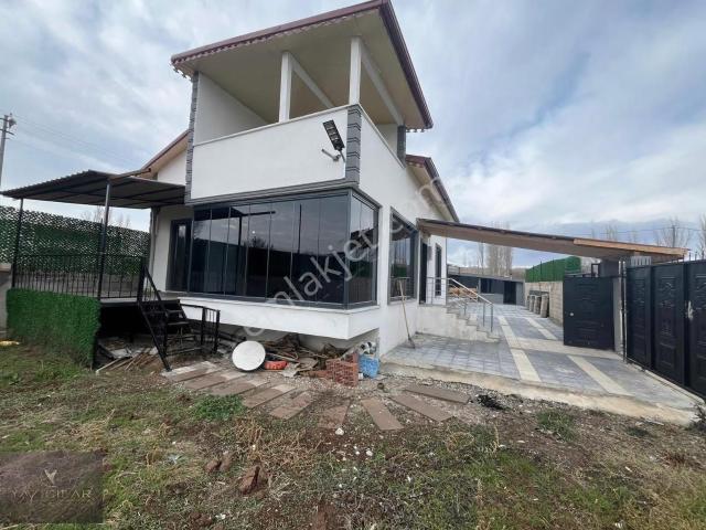 Suşehri, Sivas içerisinde satılık Villa