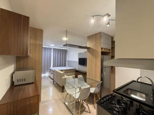 Apartamento venda em Região Geográfica Imediata do Distrito Federal, Região Integrada de Desenvolvimento do Distrito Federal e Entorno