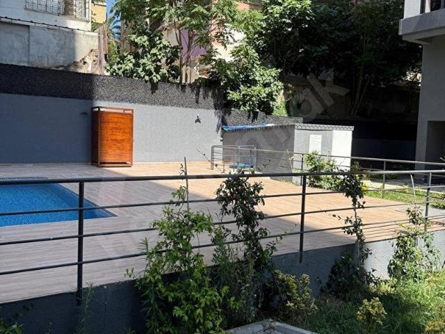 Kadiköy, İstanbul içerisinde satılık mülk