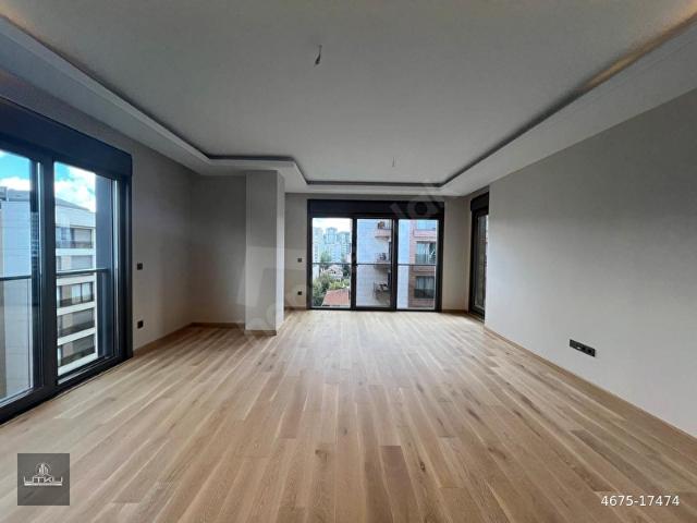 Kadiköy, İstanbul içerisinde satılık mülk