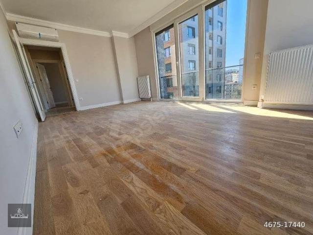 Kadiköy, İstanbul içerisinde satılık mülk