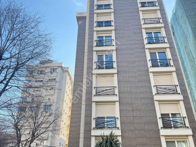 Kadiköy, İstanbul içerisinde satılık mülk